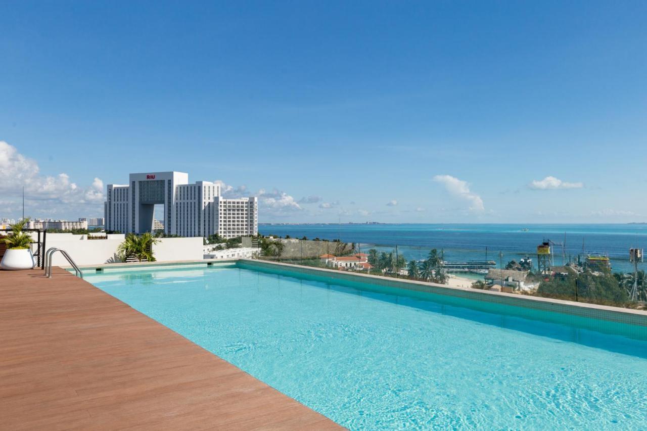 Spectacular View 2br - Rooftop Pool * Cancun