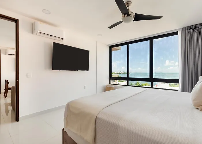Spectacular View 2Br Apartment - Rooftop Pool